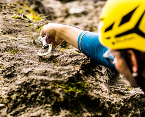 Vorstiegs-Klettern richtig lernen im Kletterkurs Bayern